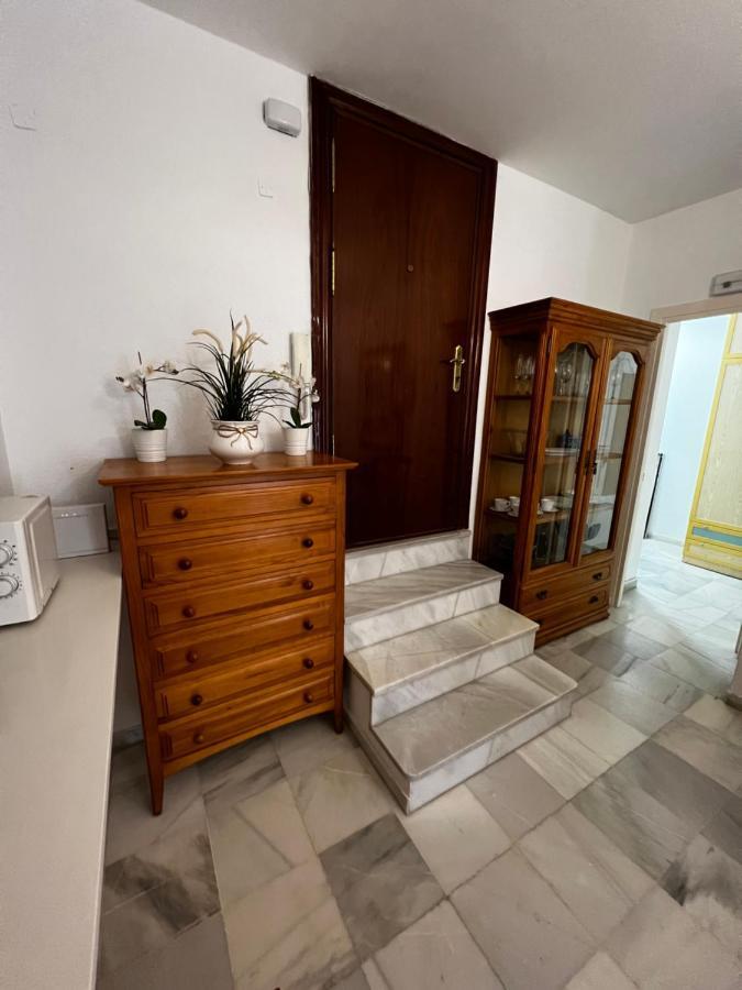 Synergy Apartment, 2 Bedroom, City Center By Namaste Elite Τορρεμολίνος Εξωτερικό φωτογραφία