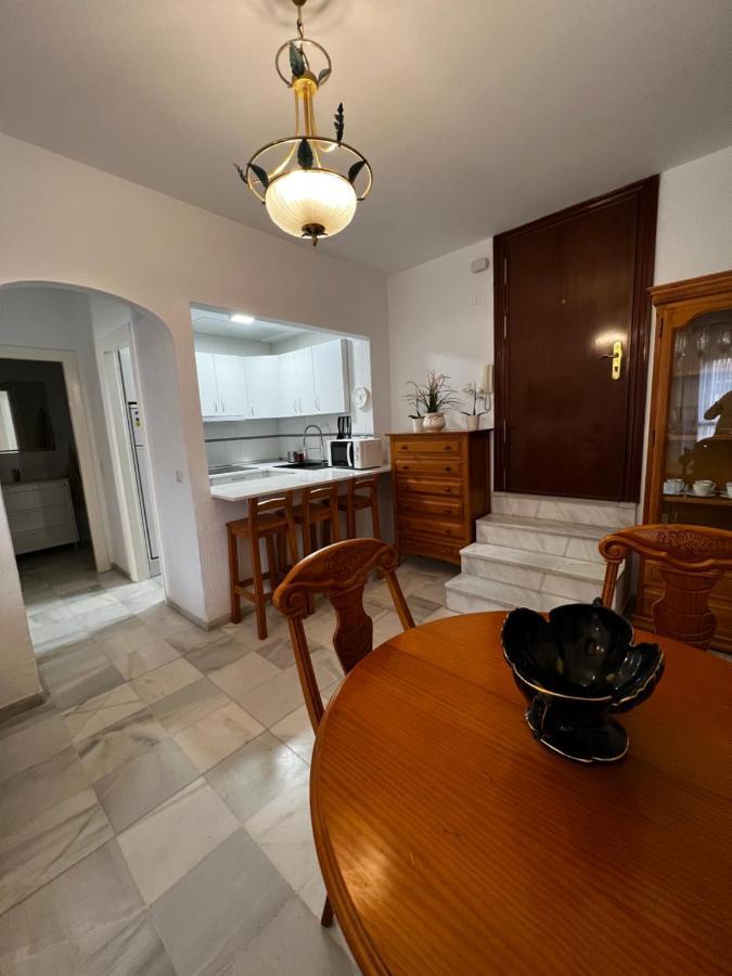 Synergy Apartment, 2 Bedroom, City Center By Namaste Elite Τορρεμολίνος Εξωτερικό φωτογραφία