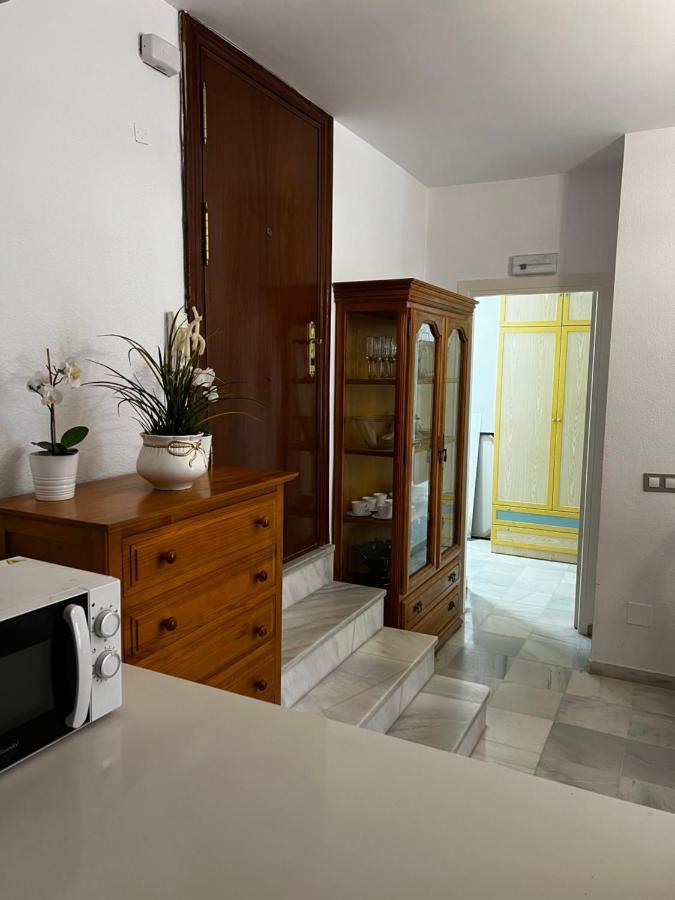 Synergy Apartment, 2 Bedroom, City Center By Namaste Elite Τορρεμολίνος Εξωτερικό φωτογραφία