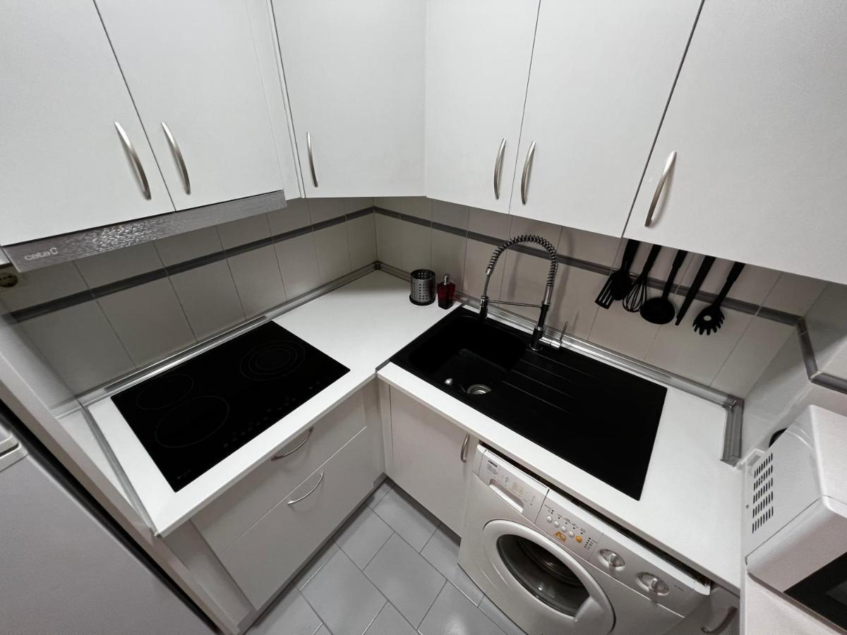 Synergy Apartment, 2 Bedroom, City Center By Namaste Elite Τορρεμολίνος Εξωτερικό φωτογραφία