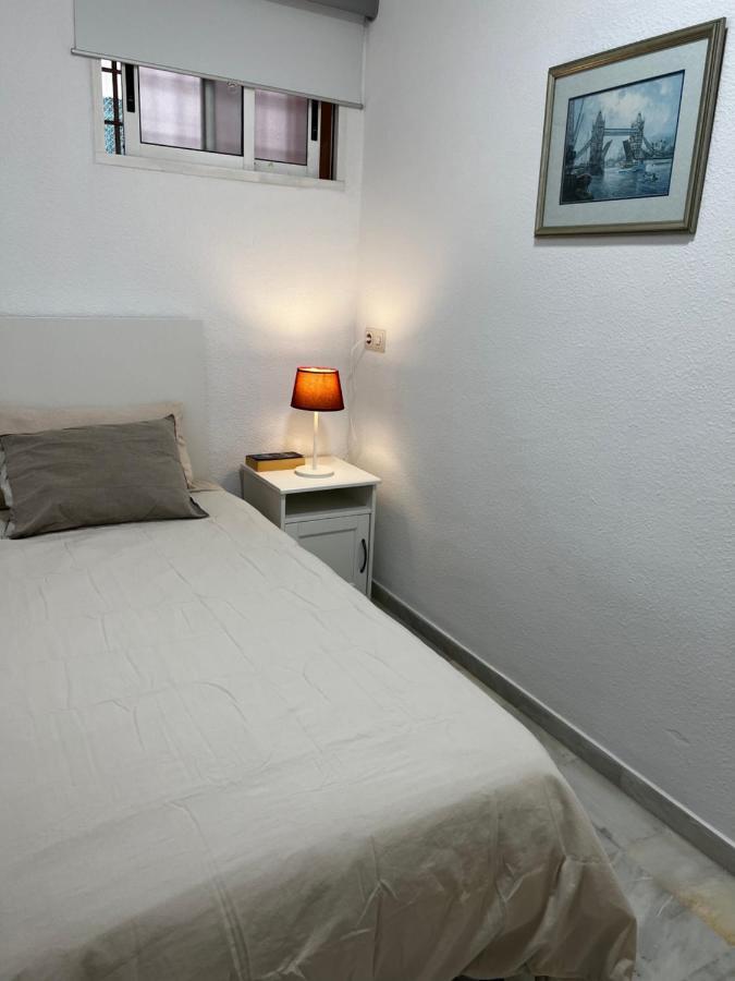 Synergy Apartment, 2 Bedroom, City Center By Namaste Elite Τορρεμολίνος Εξωτερικό φωτογραφία